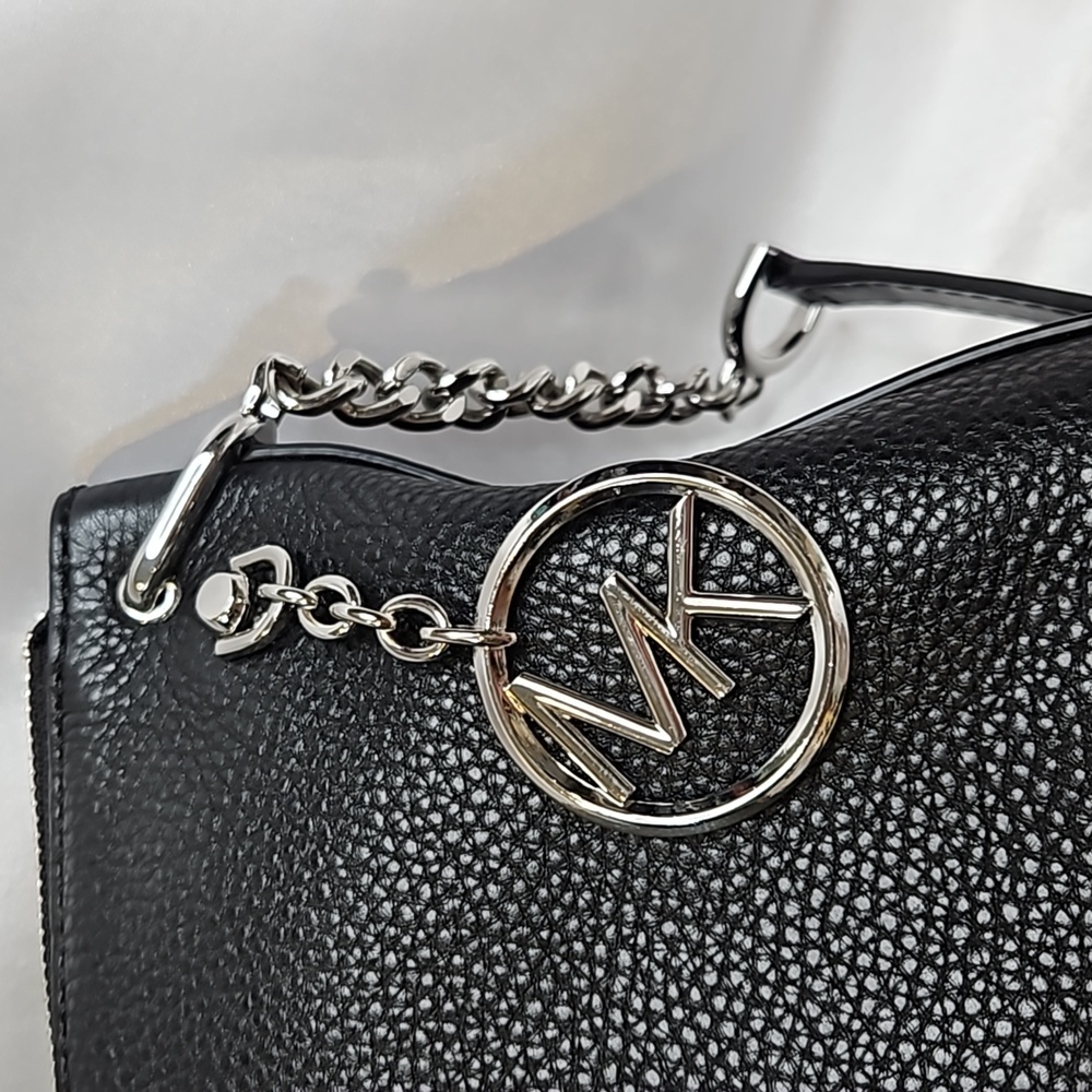 Michael Kors Lillie Messenger Bag Black with Silver Hardware - Picture 5 of 17